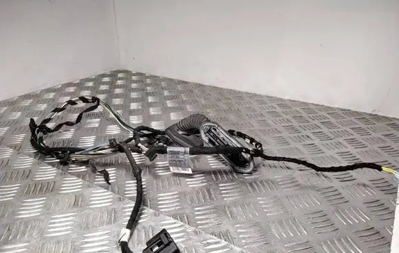 BMW X3 E83 Rear door wiring loom 341257407 3508099 110107