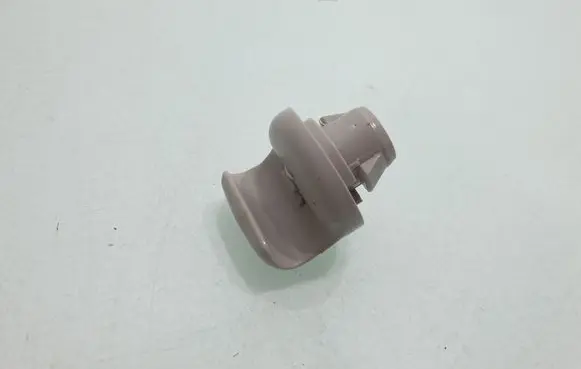 Sun visor clip/hook/bracket