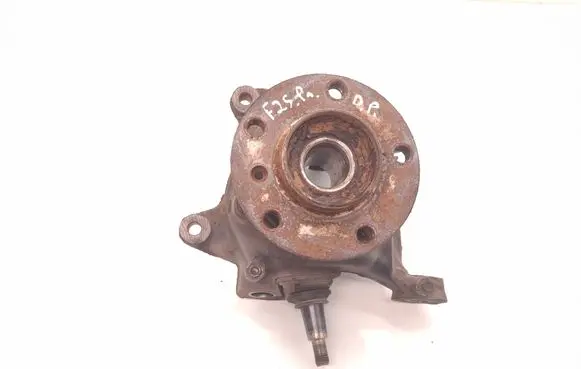 BMW X3 F25 Front wheel hub 6855954