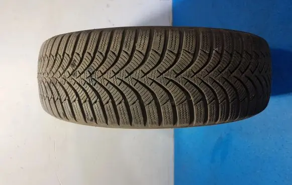 Volkswagen PASSAT B6 R17 winter tire 
