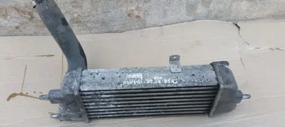 Hyundai i30 Intercooler radiator 282712A610 6714315