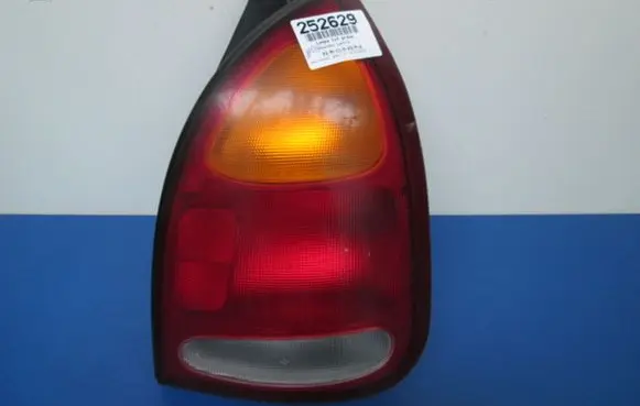 Hyundai Elantra Rear/tail lights