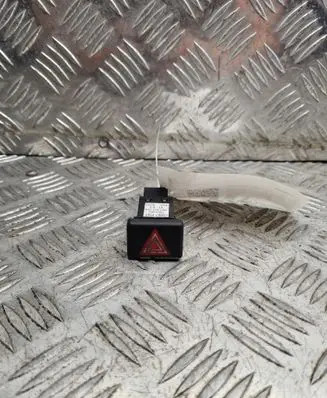 Audi A4 S4 B7 8E 8H Hazard light switch 8E0941509