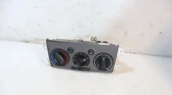 Mazda Premacy Interior fan control switch 