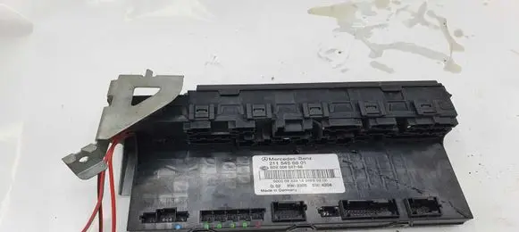 Mercedes-Benz E W211 Comfort/convenience module 2115456801 5DK00804756