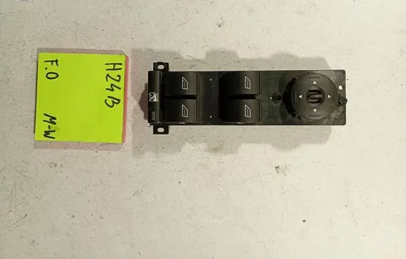 Ford Focus C-MAX Central console control unit 121212121