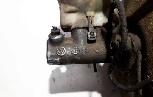 Renault Megane I Master brake cylinder 210.25499 210254.99