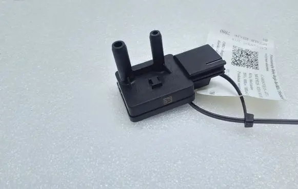 Jaguar XF X250 Exhaust gas pressure sensor 6G9N5L200AA