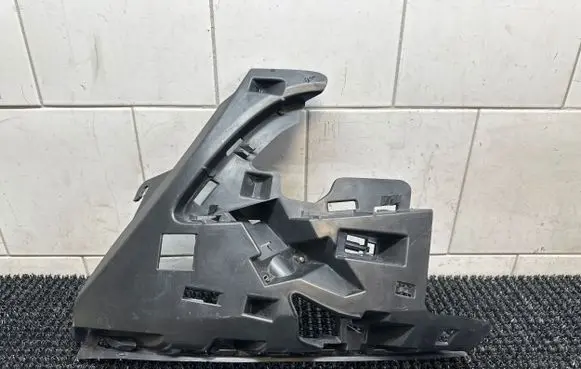 Volvo V60 Front bumper mounting bracket 31323425