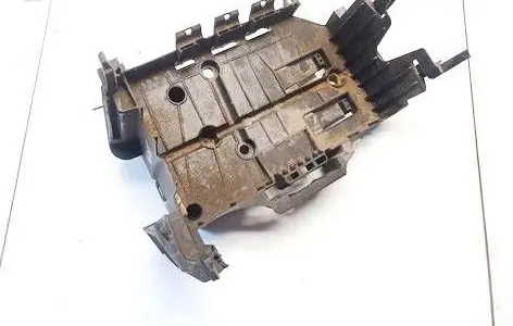 Peugeot 508 Battery box tray 9686469580