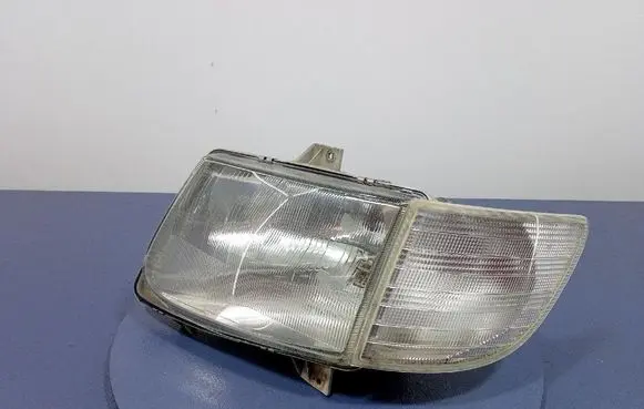Mercedes-Benz Vito Viano W638 Headlight/headlamp