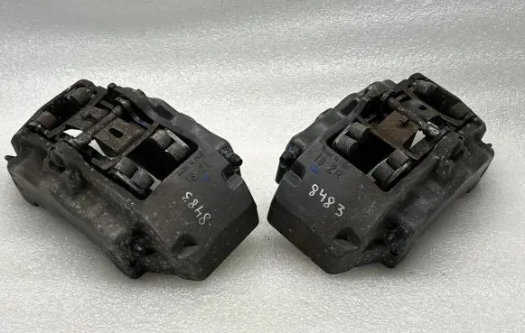 Audi Q7 4L Front brake caliper 18ZL 18ZR