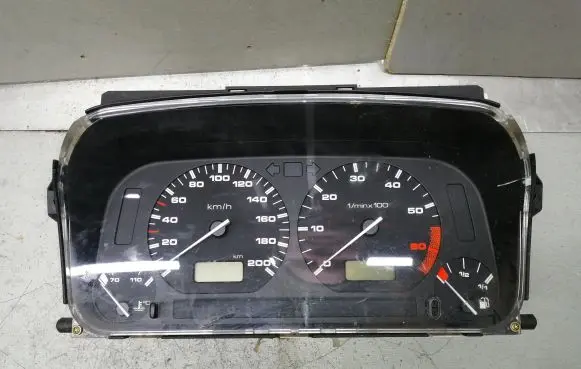 Volkswagen Polo III 6N 6N2 6NF Speedometer (instrument cluster) 6N0919860P 6160683007 5392325900G