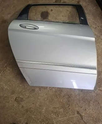 Mercedes-Benz B W245 Rear door 
