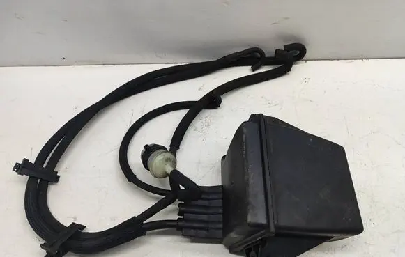 Mercedes-Benz Sprinter W906 Vacuum air tank A6510700168