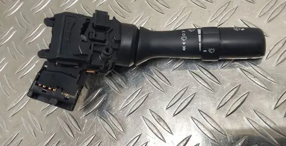 Toyota GT 86 Wiper control stalk 173848