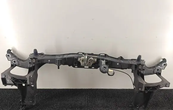 Renault Kangoo II Radiator support slam panel 2000354P00 8201130847