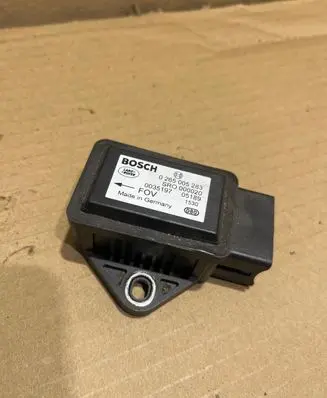 Land Rover Discovery 3 - LR3 ESP acceleration yaw rate sensor 0265005283 SR0000020 0035197