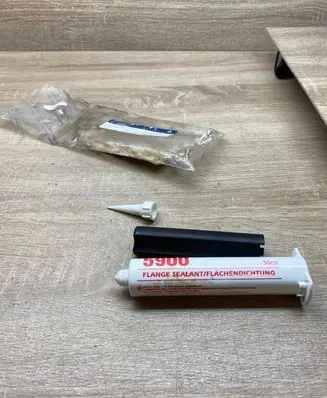 Mercedes-Benz E W211 Tool box A0029897320 LOCTITE5900 24696