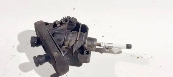 Ford Fusion Clutch master cylinder 