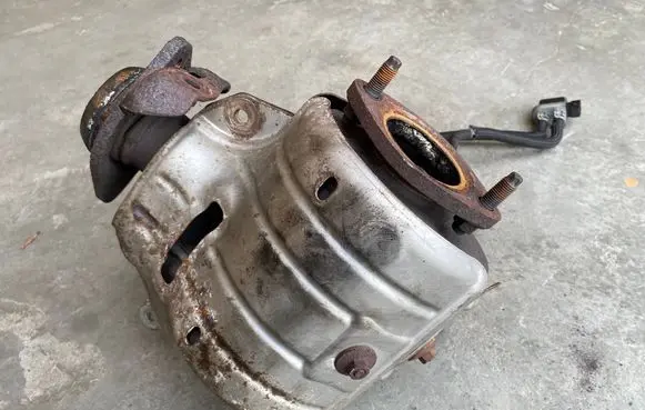 Toyota Auris E180 Catalyst/FAP/DPF particulate filter