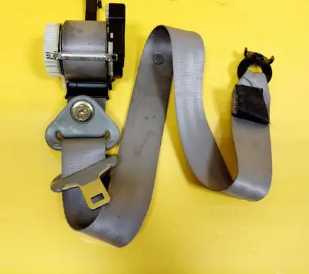 Renault Clio II Front seatbelt 00050493