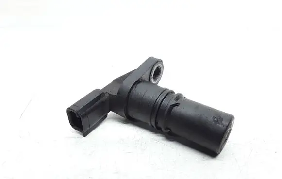 Mercedes-Benz A W176 Crankshaft position sensor 8200885209