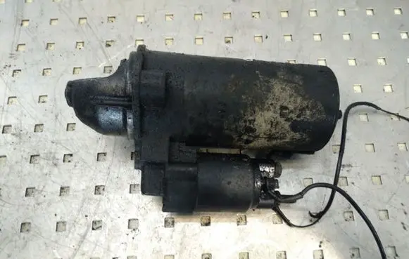 BMW 5 E39 Starter motor
