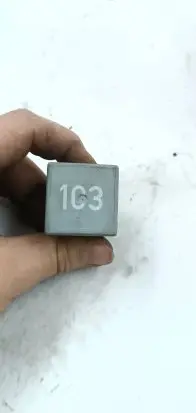Audi A4 S4 B5 8D Other relay 357911253