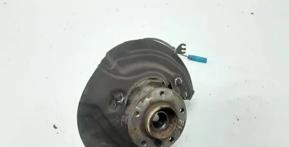 BMW X1 E84 Front wheel hub spindle knuckle 6788699