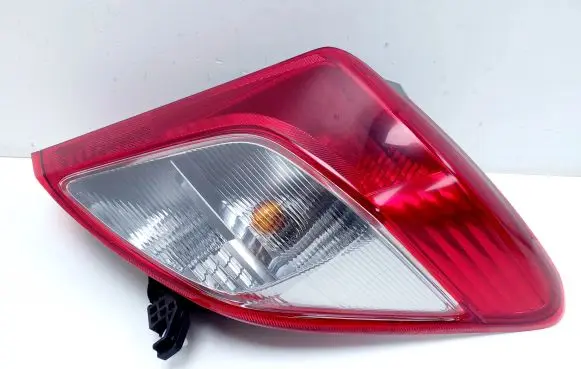 Toyota Yaris Rear/tail lights
