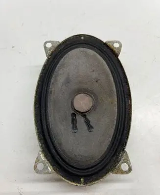 BMW 5 E28 Parcel shelf speaker 8637521208