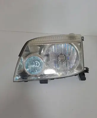 Nissan X-Trail T30 Headlight/headlamp 1682