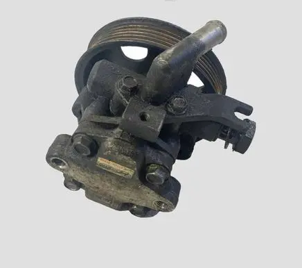 Hyundai Tucson JM Power steering pump 571002E200