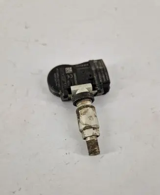 Peugeot 208 I Tire pressure sensor 4250C477
