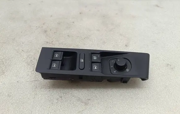 Volkswagen PASSAT B7 Electric window control switch 3AB857857A