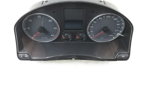 Volkswagen Golf V Speedometer (instrument cluster) 1K0920864B