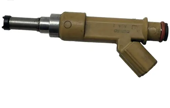 Toyota Auris 150 Fuel injector 2325037010