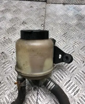 Infiniti FX Power steering fluid tank/reservoir 