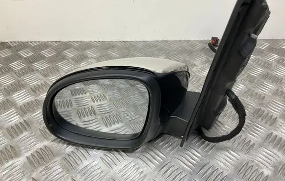 Seat Alhambra (Mk2) Front door electric wing mirror 7N2857501L
