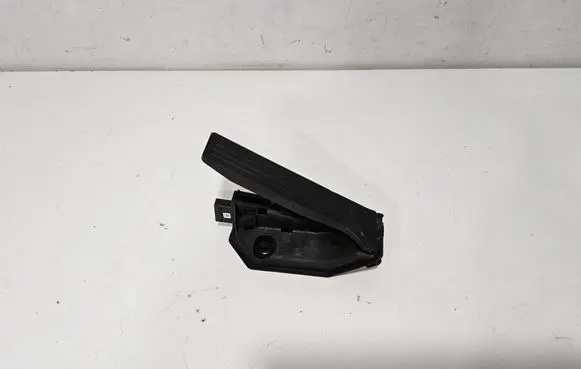 Alfa Romeo Giulia Accelerator throttle pedal 50551336 00505513360