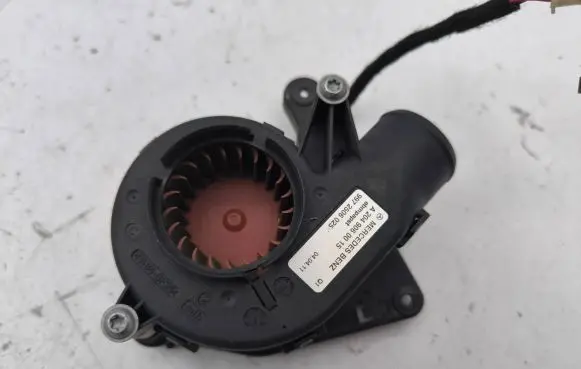 Mercedes-Benz C W204 Engine control unit/module fan A2049060015