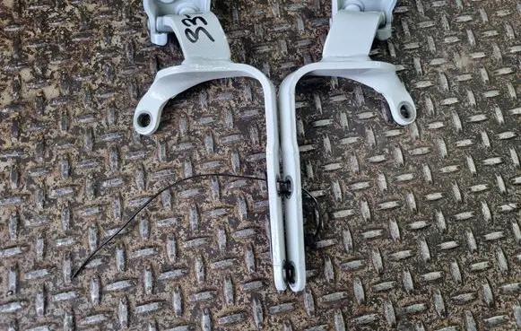 Volkswagen Arteon Tailgate/trunk/boot hinge 3G8827302 3G8827301