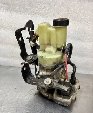 Renault Master III Power steering pump 491103543R