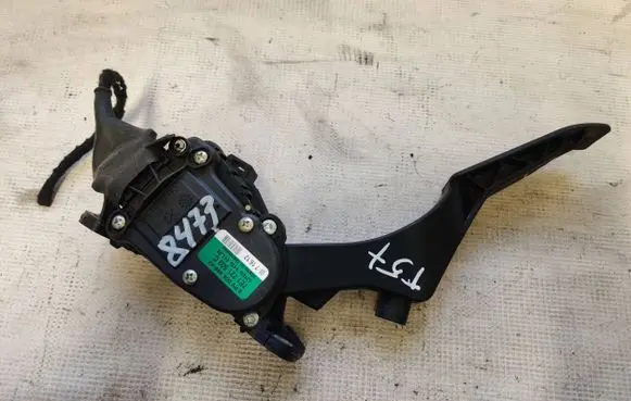 Volkswagen Transporter - Caravelle T5 Accelerator throttle pedal 7E1721503C 6PV00849643