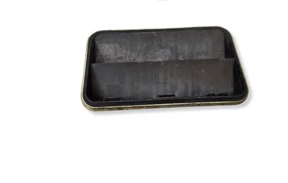 KIA Sorento Quarter panel pressure vent 975102P000