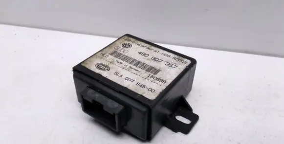 Audi TT Mk1 Light module LCM 4B0907357 5LA00784500