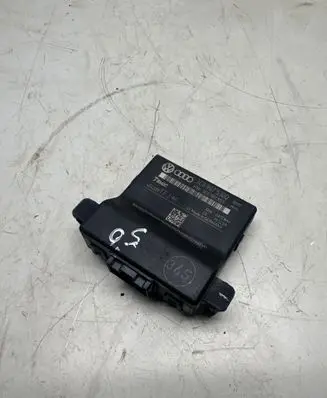 Volkswagen PASSAT B6 Gateway control module 3C0907530Q 3C0907951