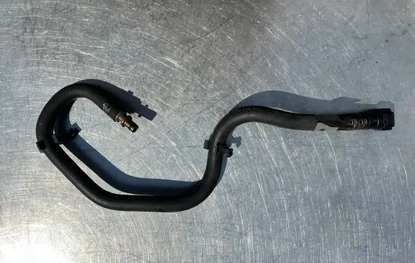Ford Mondeo Mk III Engine coolant pipe/hose 1S7C3A713AN