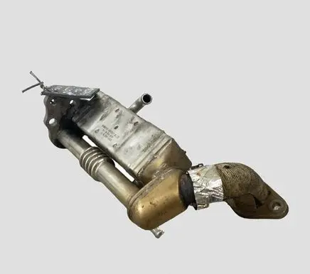 Mazda 6 EGR valve cooler R2AA20304 25H9A000093